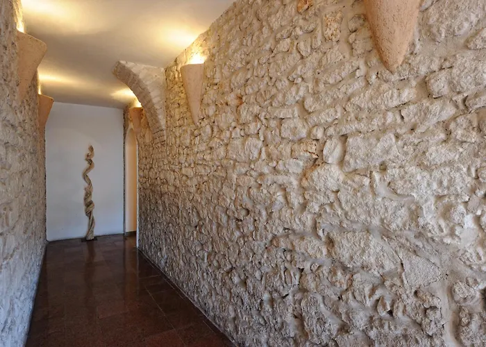 Best Western Hotel du Roy d'Aragon