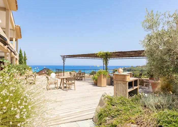 Hotel & Spa A Cala - Suites Piscines Privees - Adults Only